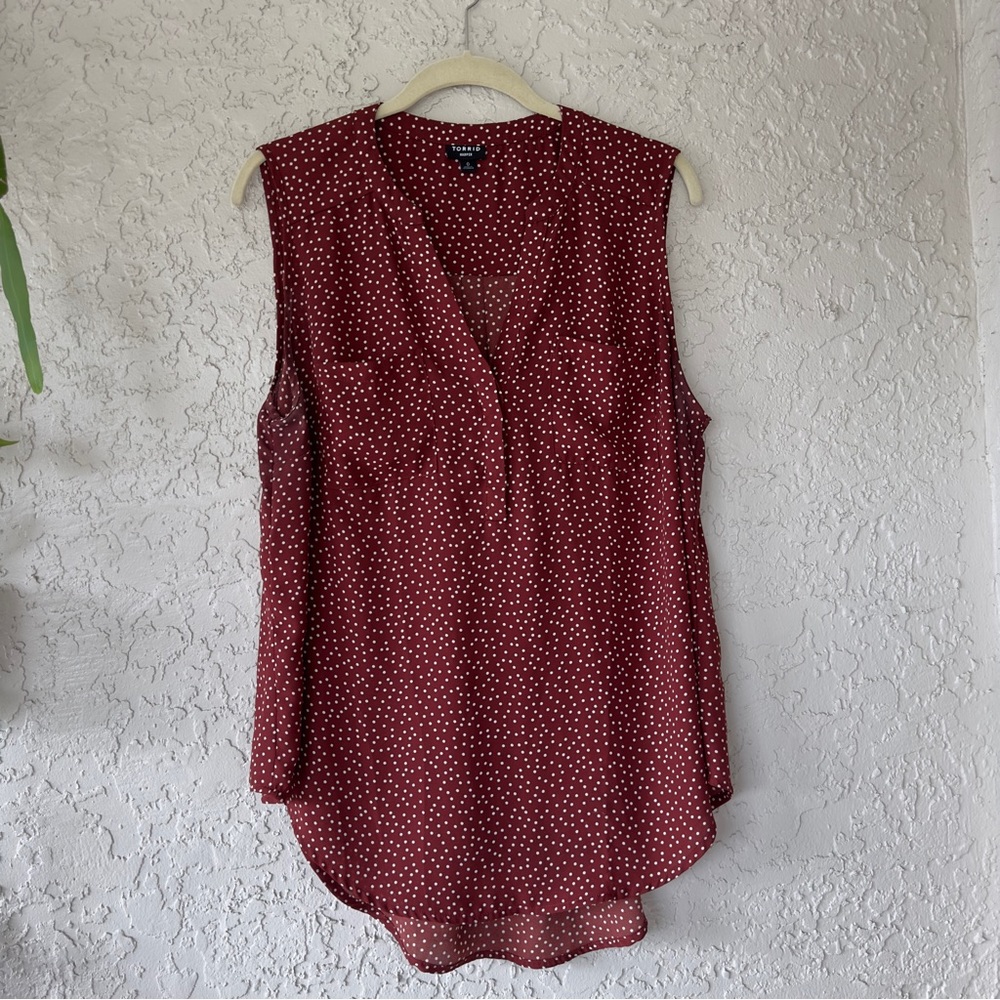 Torrid Torrid Harper sleeveless red dot